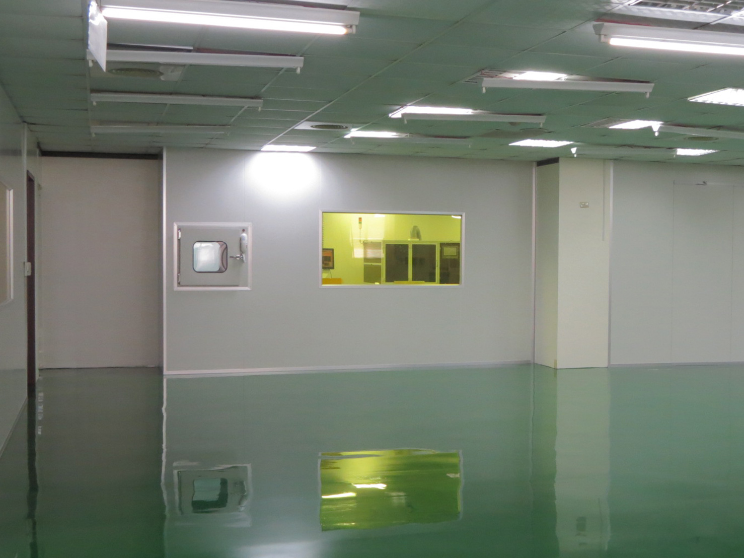 RASEM Professional Clean Room